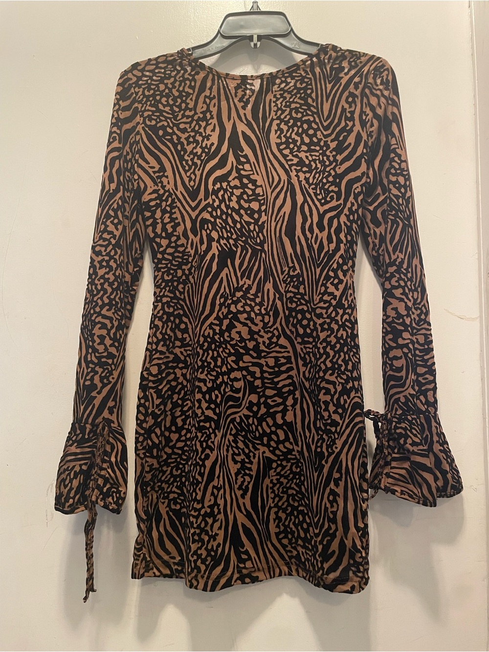 SHEIN Brown and Black Animal Print Long Sleeve Mini Dress with Tie Cuffs